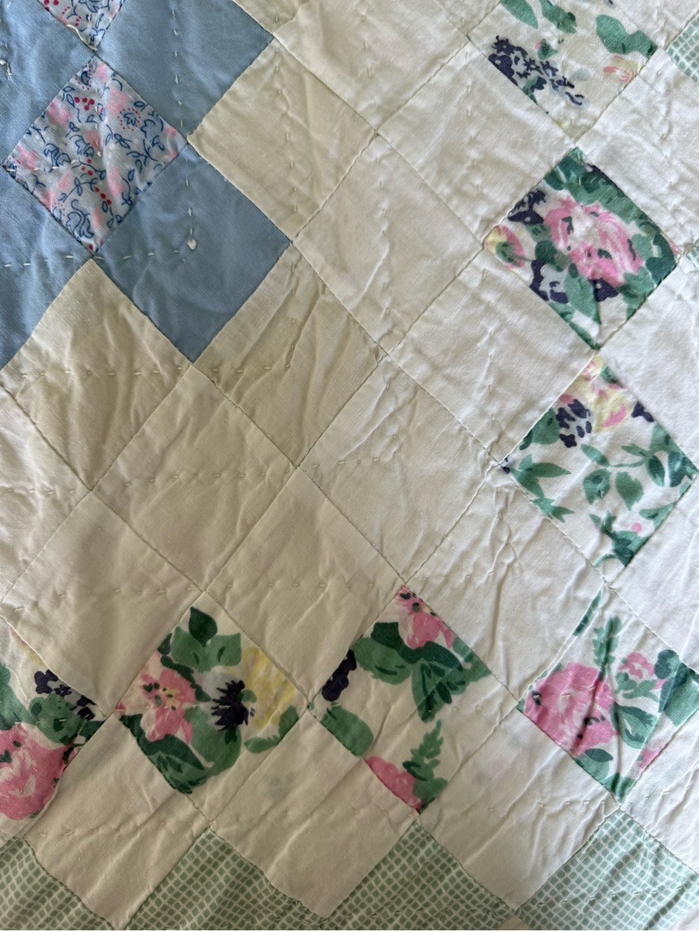 Vintage Cottage Core Patchwork Quilted Bedspread or Coverlet in Pastel Colors - Picture 5 of 10